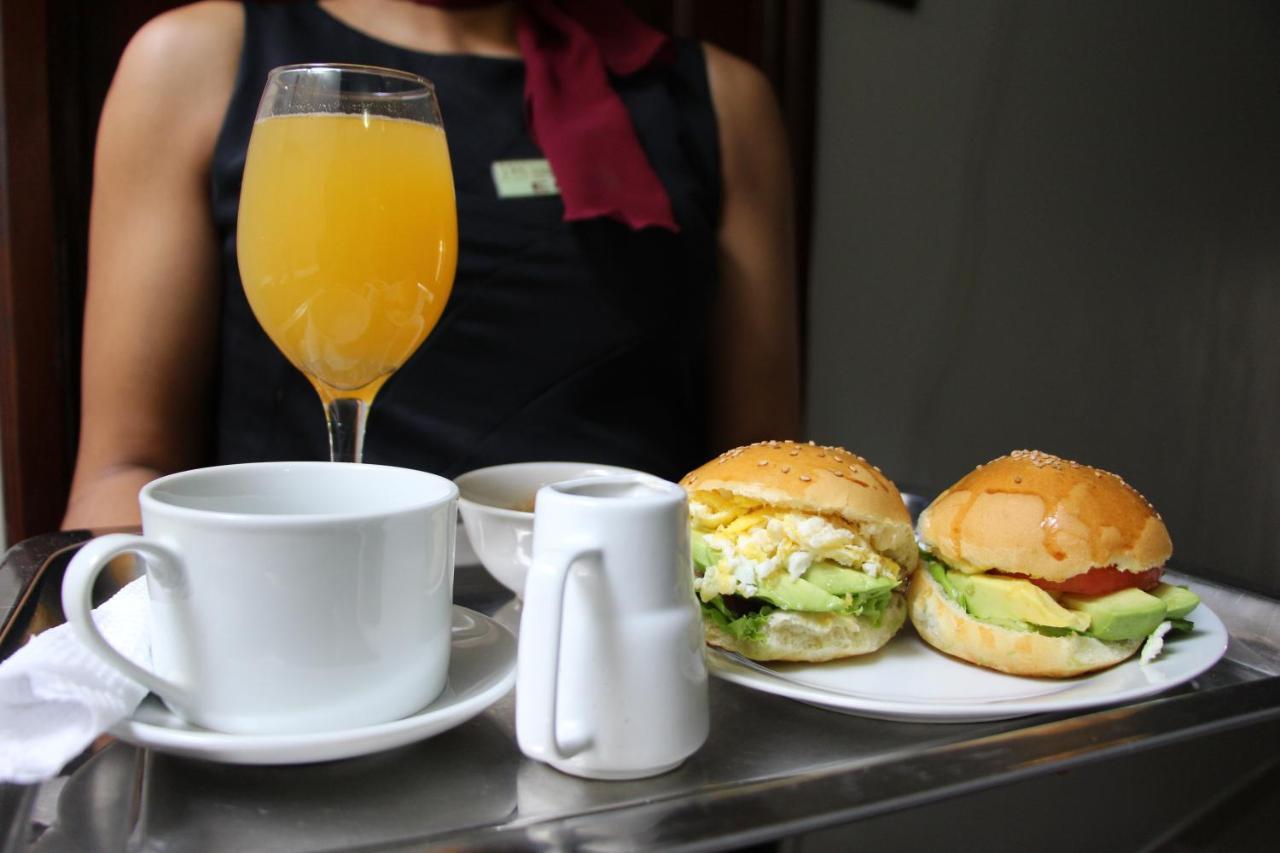 Hotel Plaza Sullana Ngoại thất bức ảnh